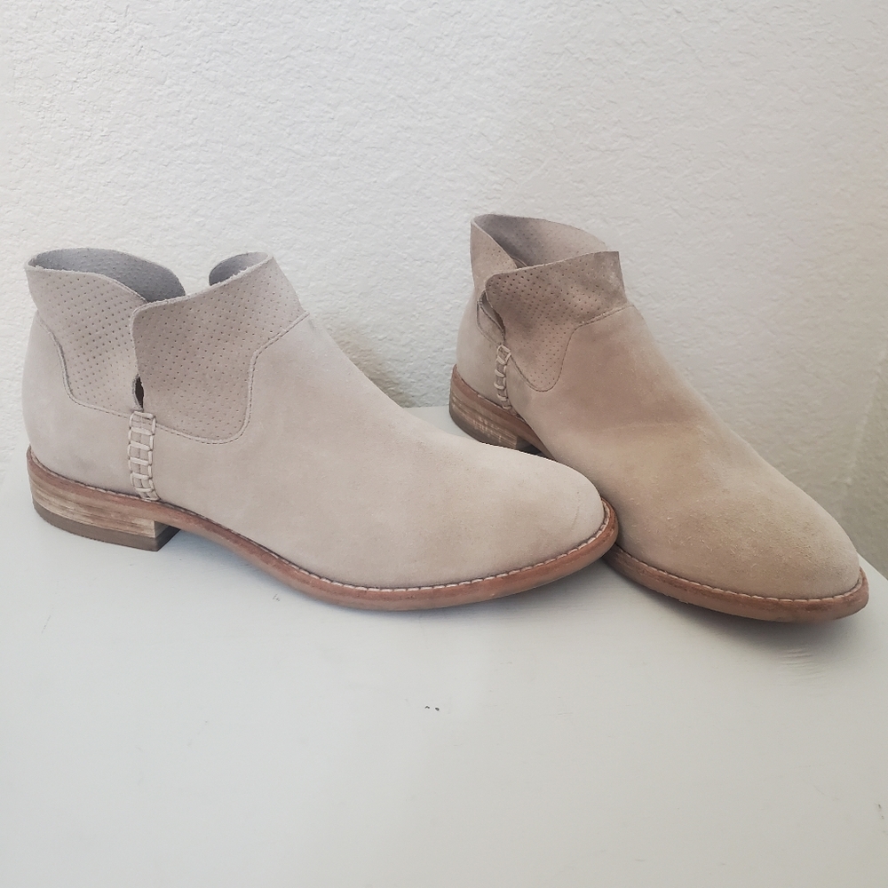 Clarks booties! Creme color and size 7.5.